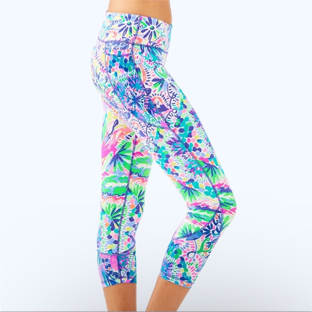 Lilly Pulitzer Rochelle weekender legging dancing on the deck size M